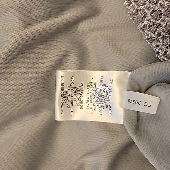 Dress - Picture 7 of 9